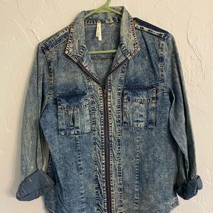 Denim style long sleeve top